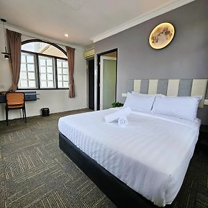 Luna Hotel By Moonknight